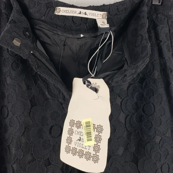 CHELSEA & VIOLET Floral Lace Print Black Pants NWT - Picture 7 of 8